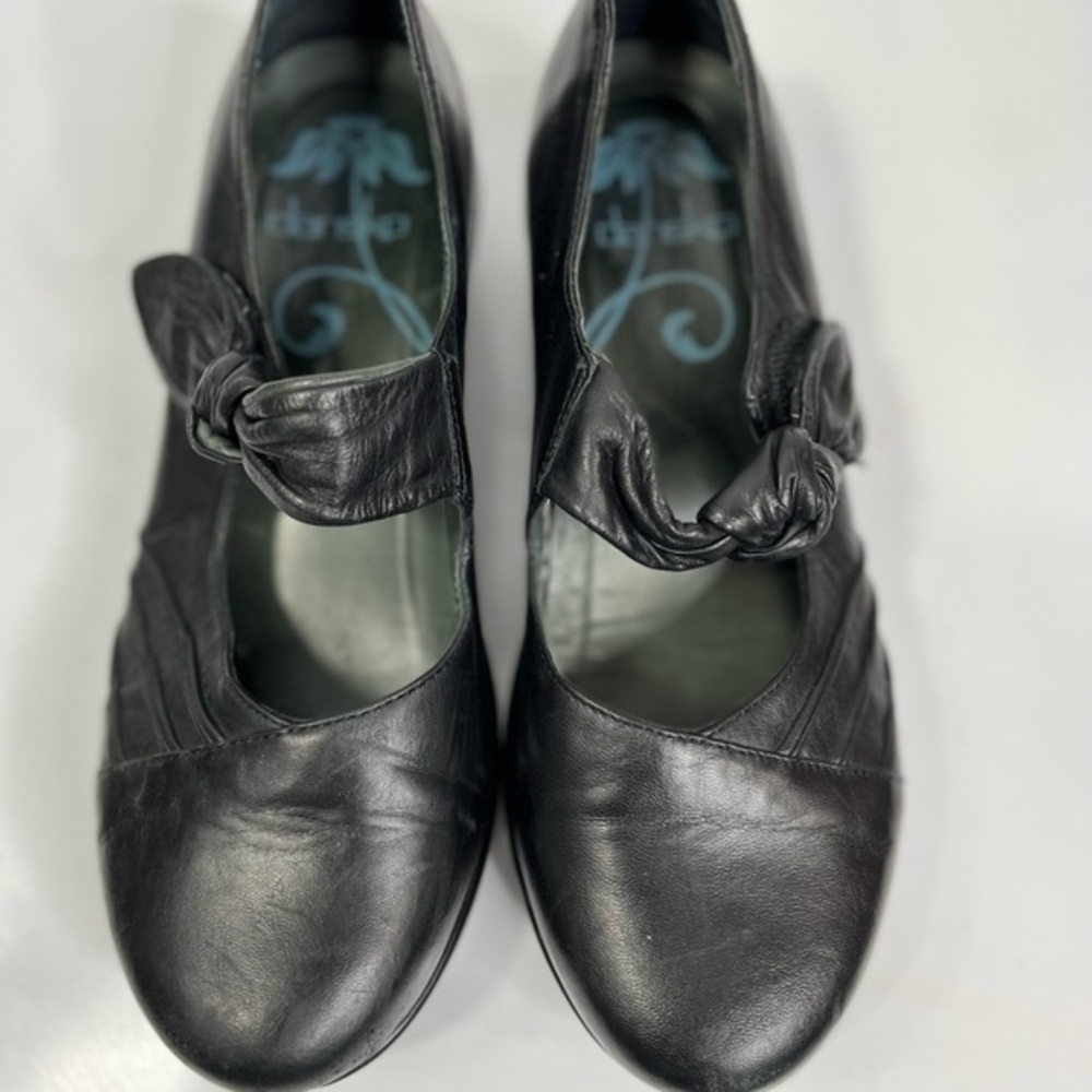 Dansko black leather Mary Janes, very good condition, size 39